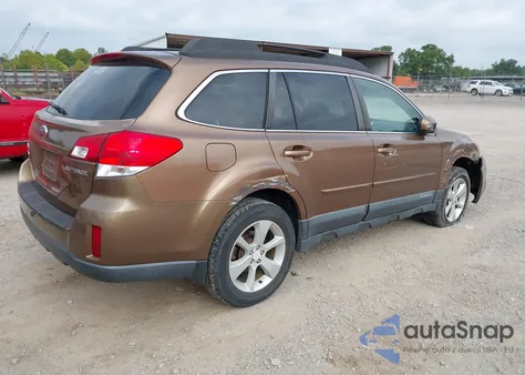 2013 Subaru Outback 2.5I Premium z USA, uszkodzony, nr VIN 4S4BRCCC9D3275744